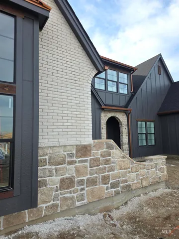 $1,250,000 | 27463 Iron Horse Drive, Caldwell, ID 83607