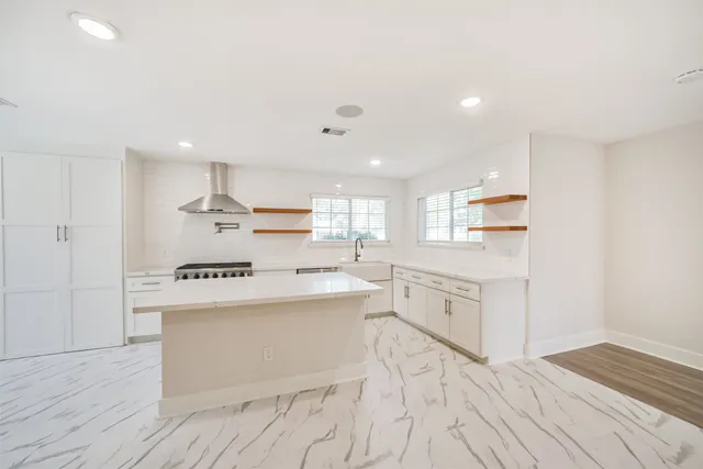 $299,999 | 10503 Windriver Drive, Houston, TX 77070