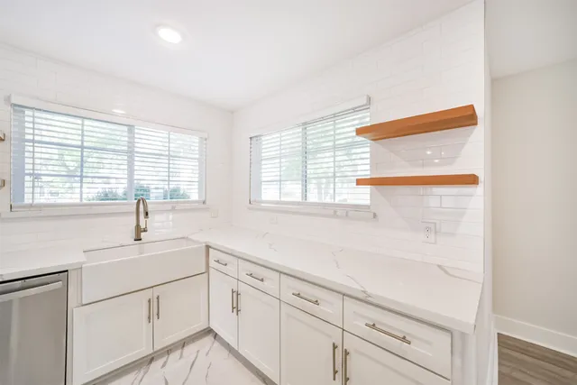 $299,999 | 10503 Windriver Drive, Houston, TX 77070