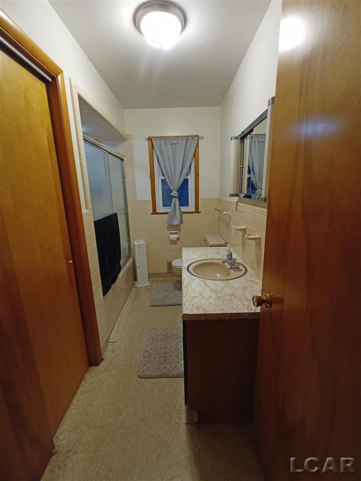 8170 Clinton Road Jackson, MI 49201 - Photo 20 of 30