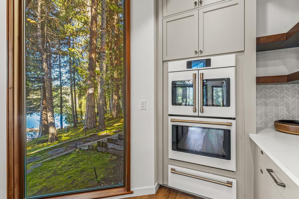 2245 Edgemere McCall, ID 83638 - Photo 15 of 98 Floor to ceiling window.