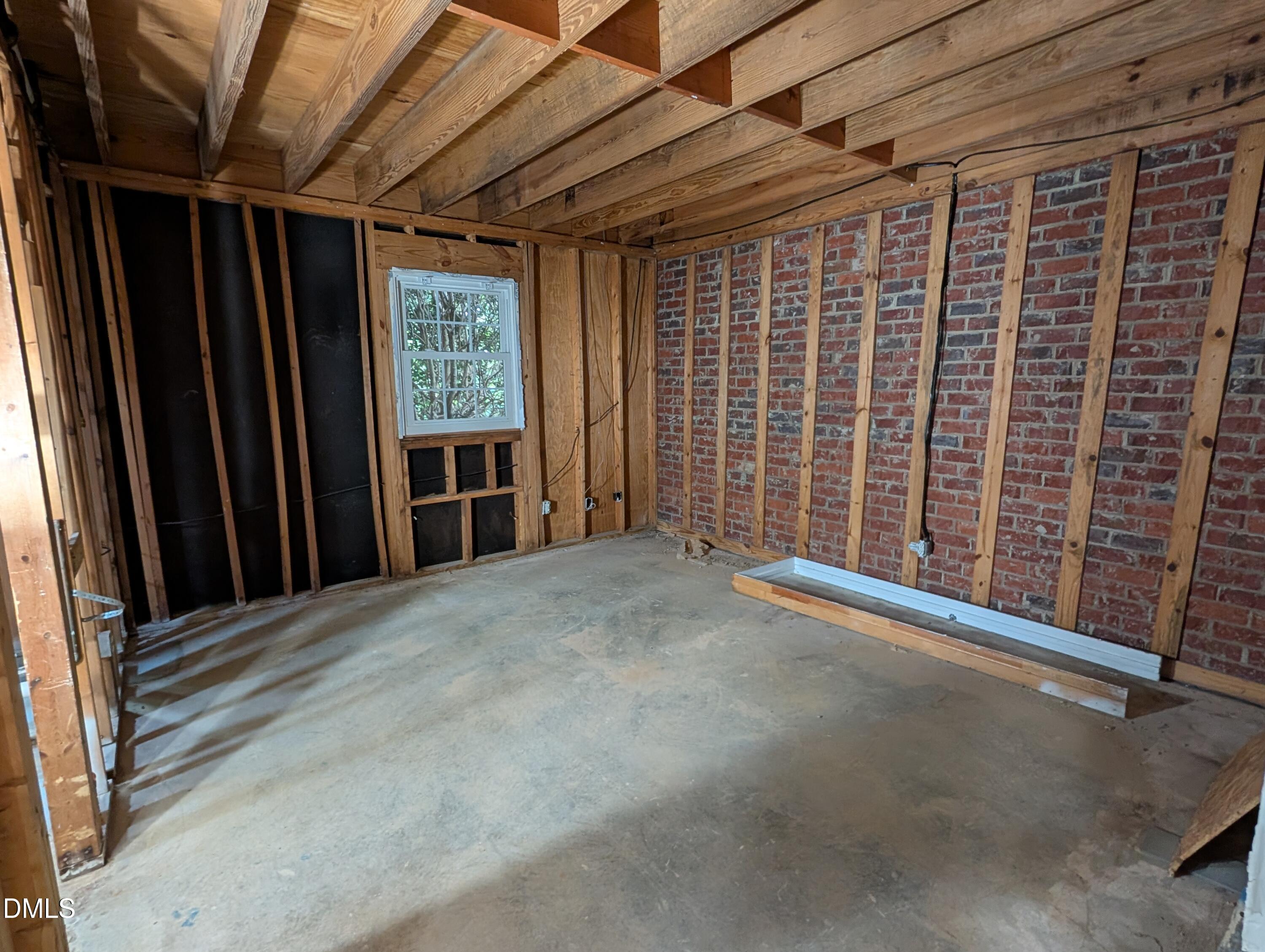 5800 Falls Of Neuse Road, Unit B Raleigh, NC 27609 - Photo 15 of 21 PXL_20250915_142031822