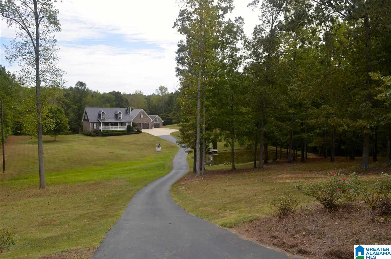 261 Hickory Valley Road Trussville, AL 35173 - Photo 4 of 50
