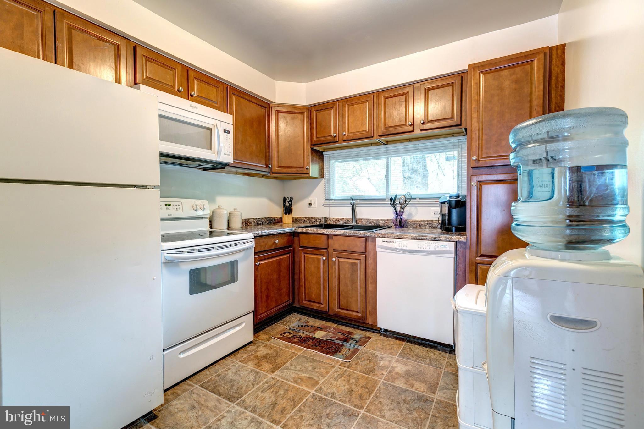 4257 Cayuga Road Randallstown, MD 21133 - Photo 6 of 29 Spacious Kitchen
