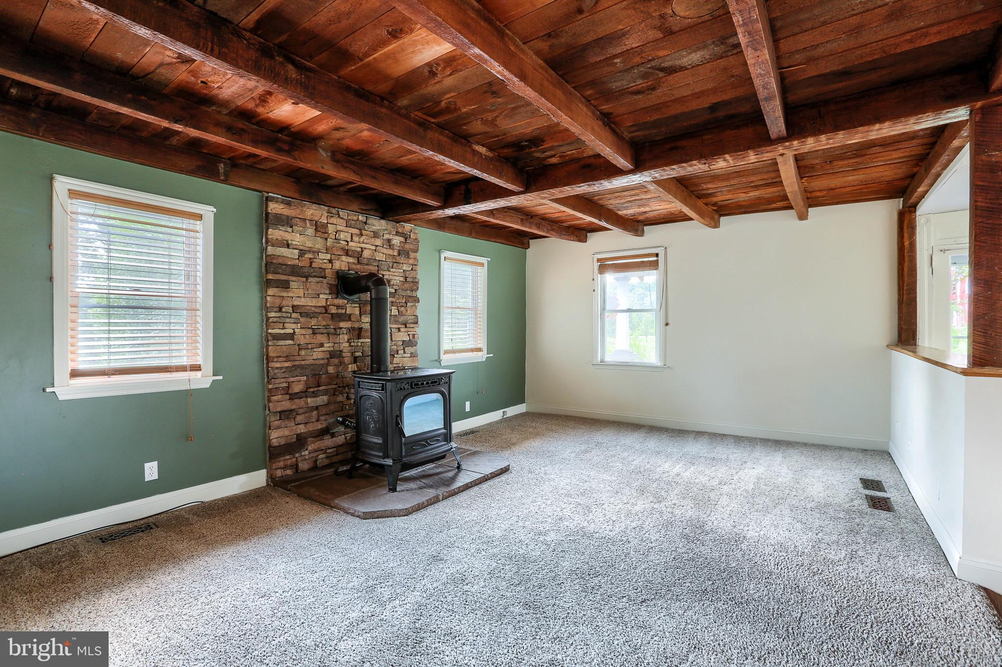 536 Old Quaker Road Lewisberry, PA 17339 - Photo 11 of 42 Gallery Image 11
