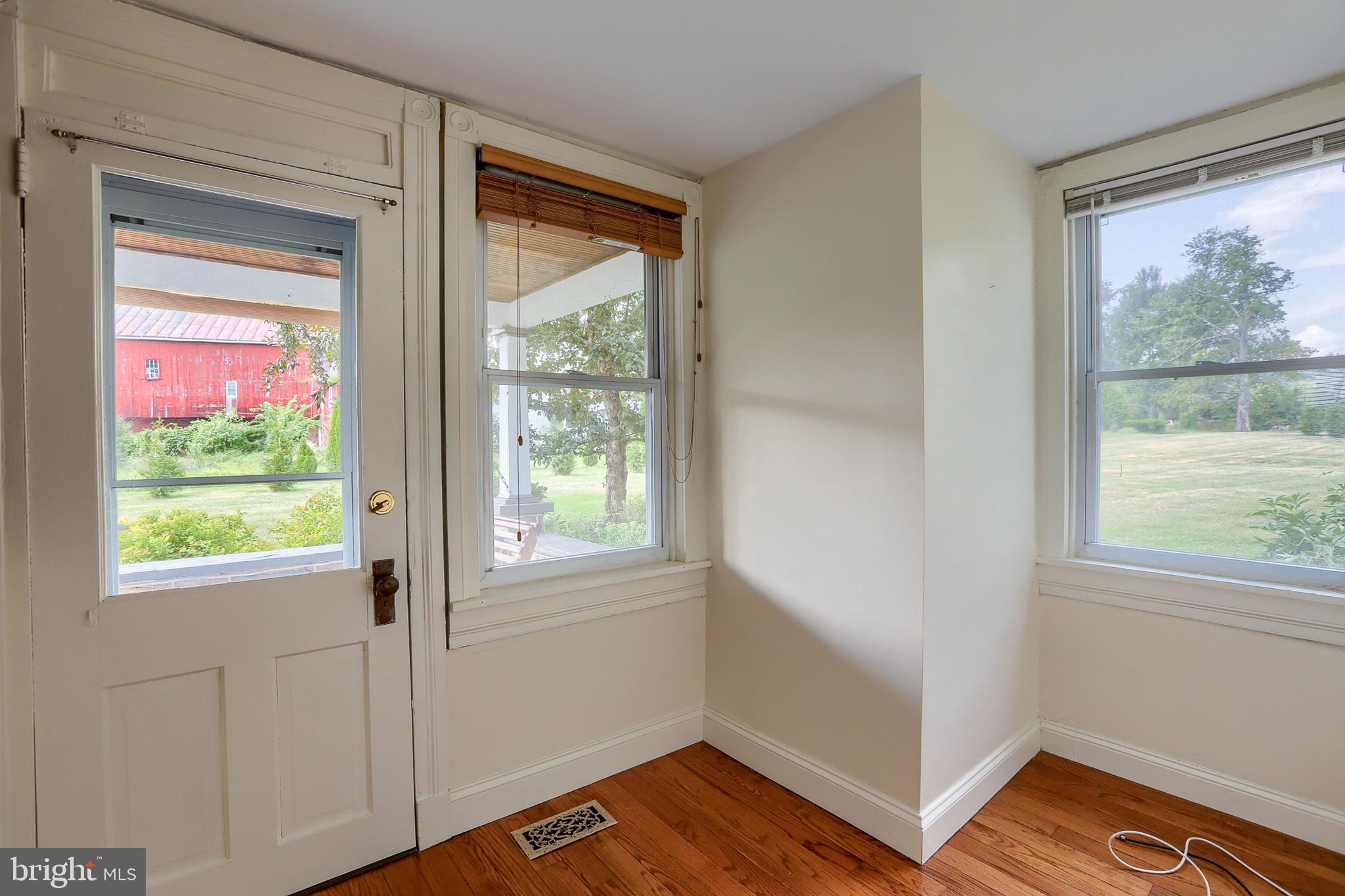 536 Old Quaker Road Lewisberry, PA 17339 - Photo 15 of 42 Gallery Image 15