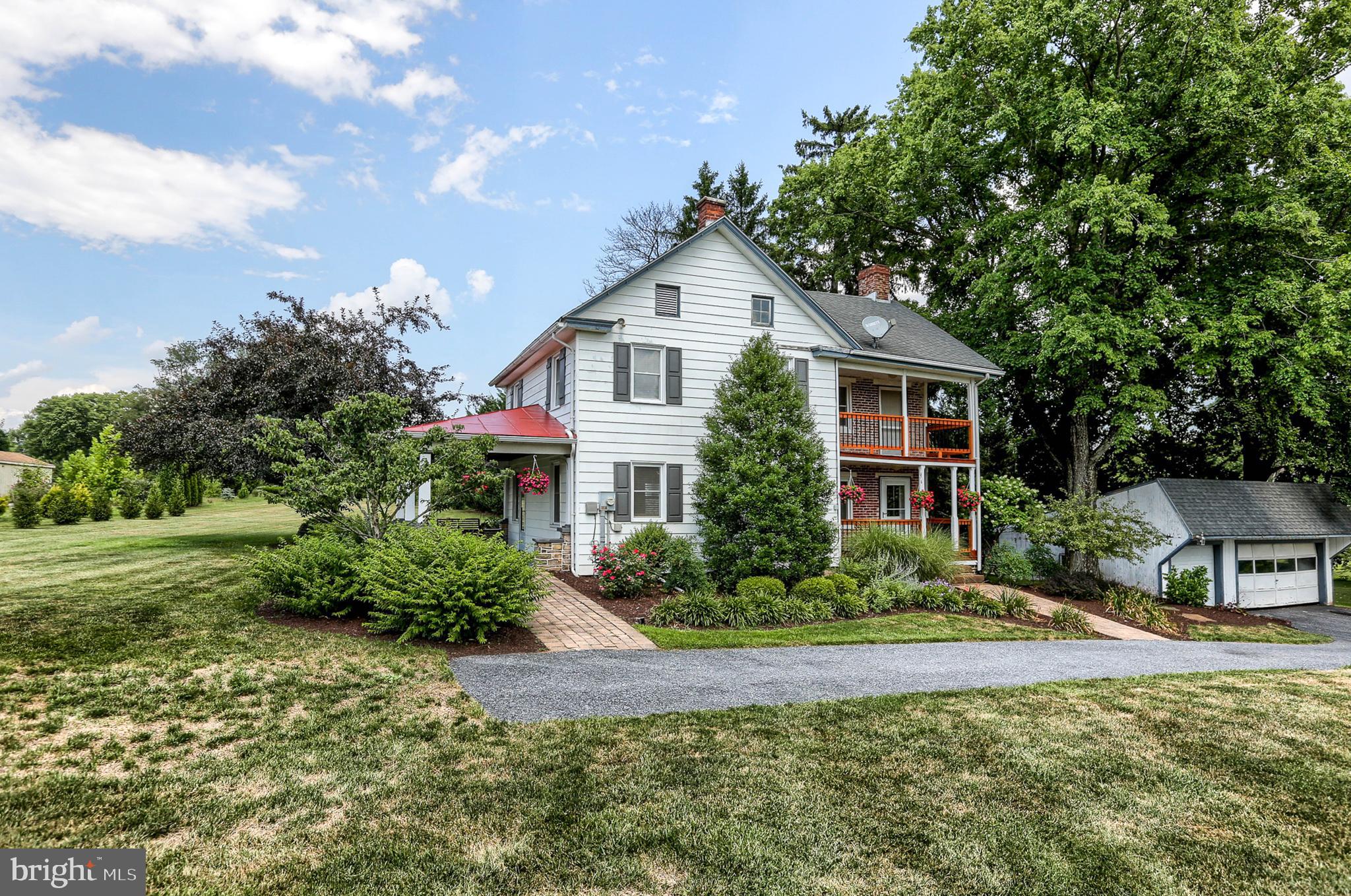 536 Old Quaker Road Lewisberry, PA 17339 - Photo 3 of 42 Gallery Image 3