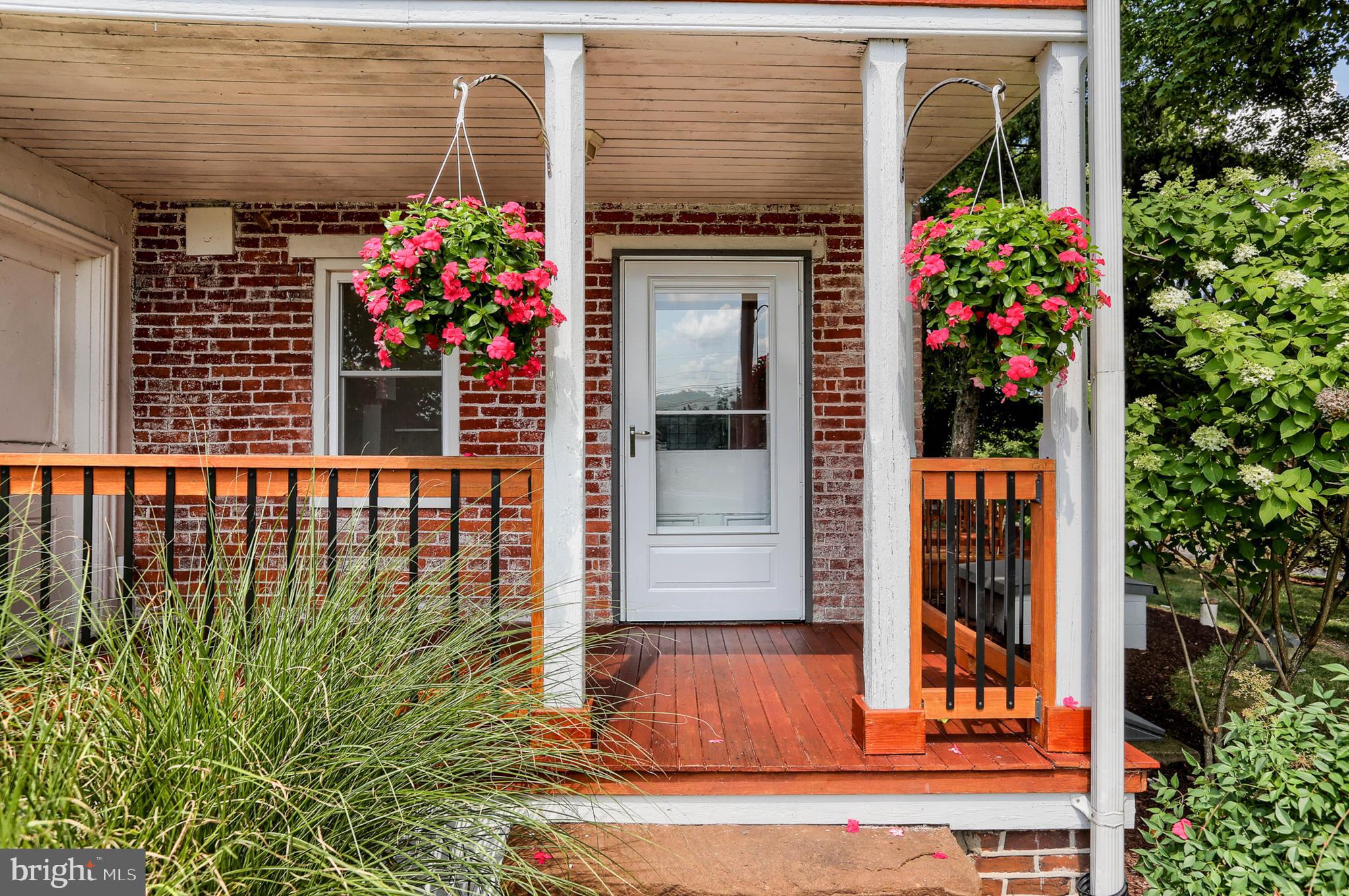 536 Old Quaker Road Lewisberry, PA 17339 - Photo 4 of 42 Gallery Image 4