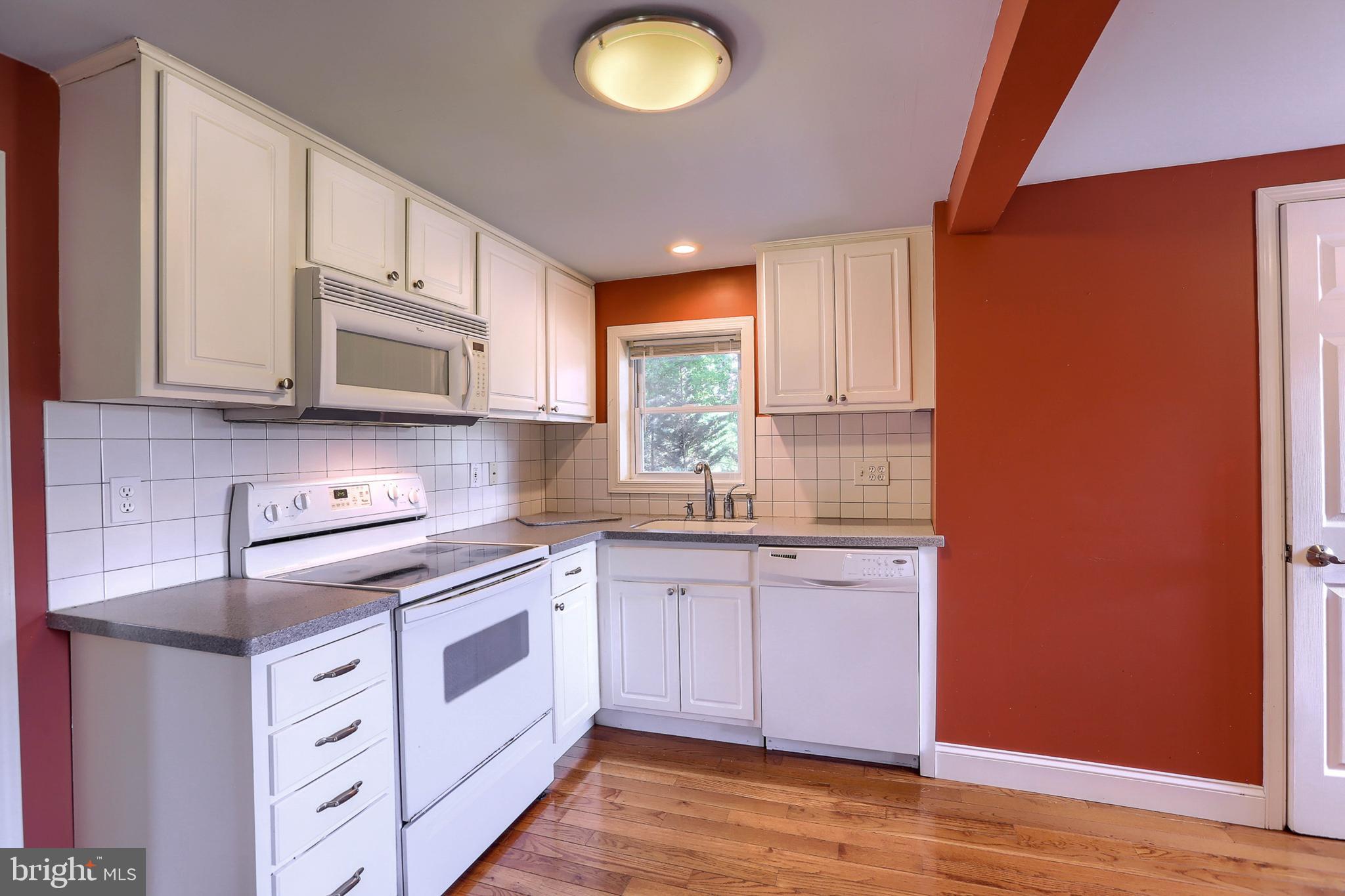 536 Old Quaker Road Lewisberry, PA 17339 - Photo 7 of 42 Gallery Image 7