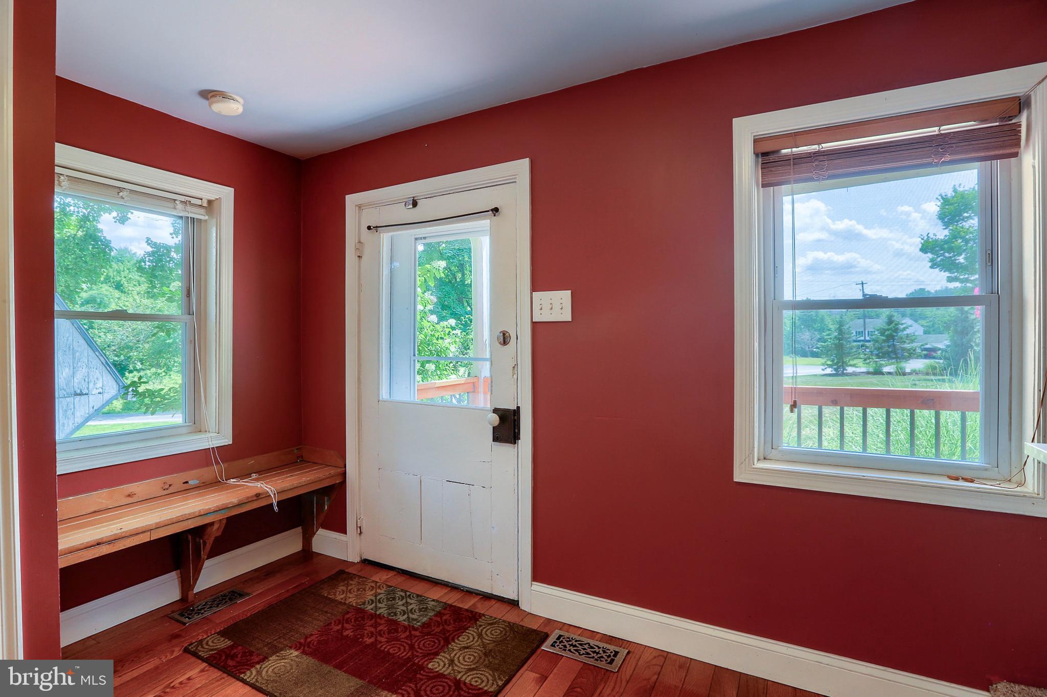 536 Old Quaker Road Lewisberry, PA 17339 - Photo 9 of 42 Gallery Image 9