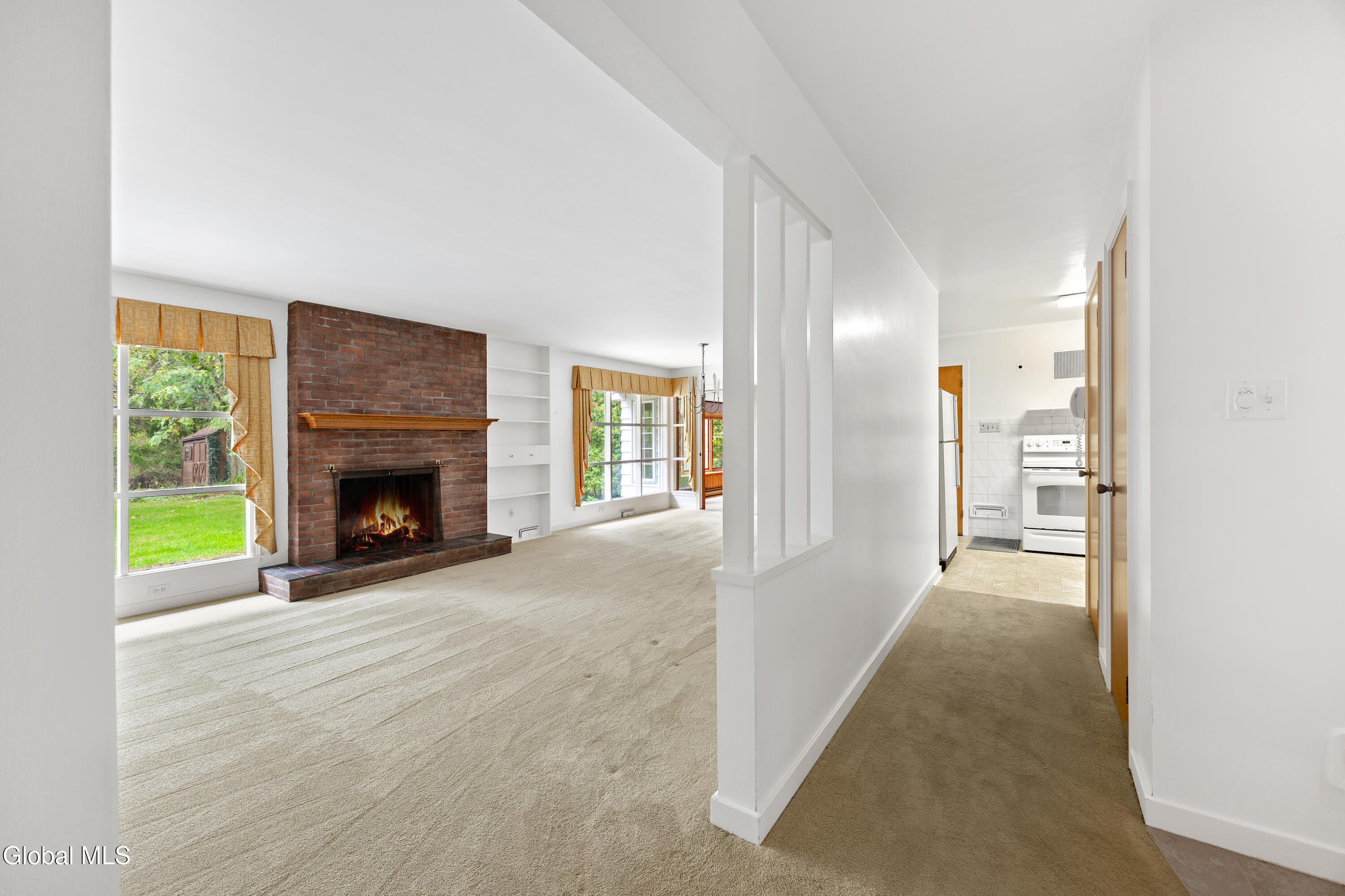 2472 Hilltop Road Niskayuna, NY 12309 - Photo 11 of 42 1 (14)