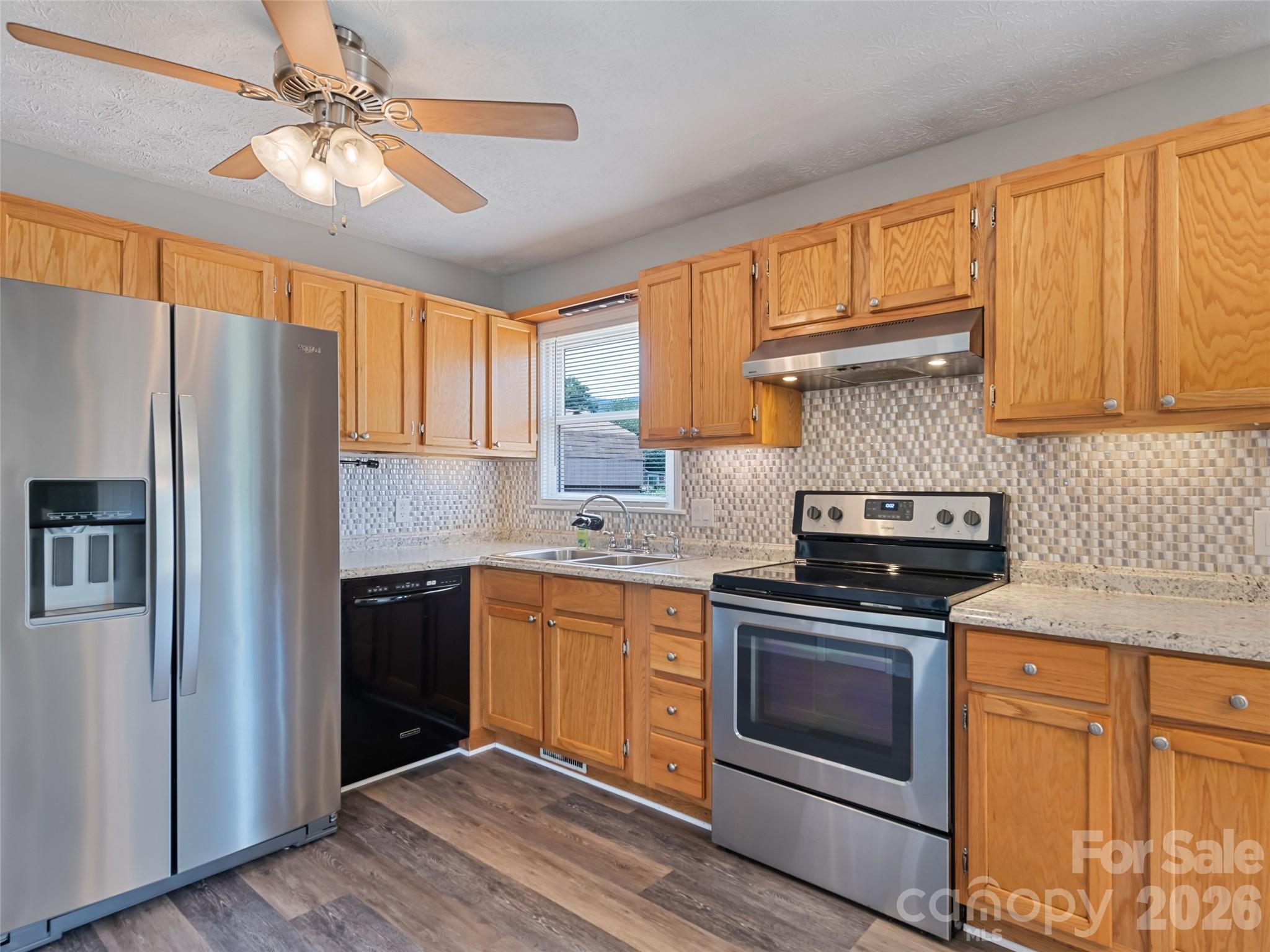 111 Keith Street Clyde, NC 28721 - Photo 14 of 26