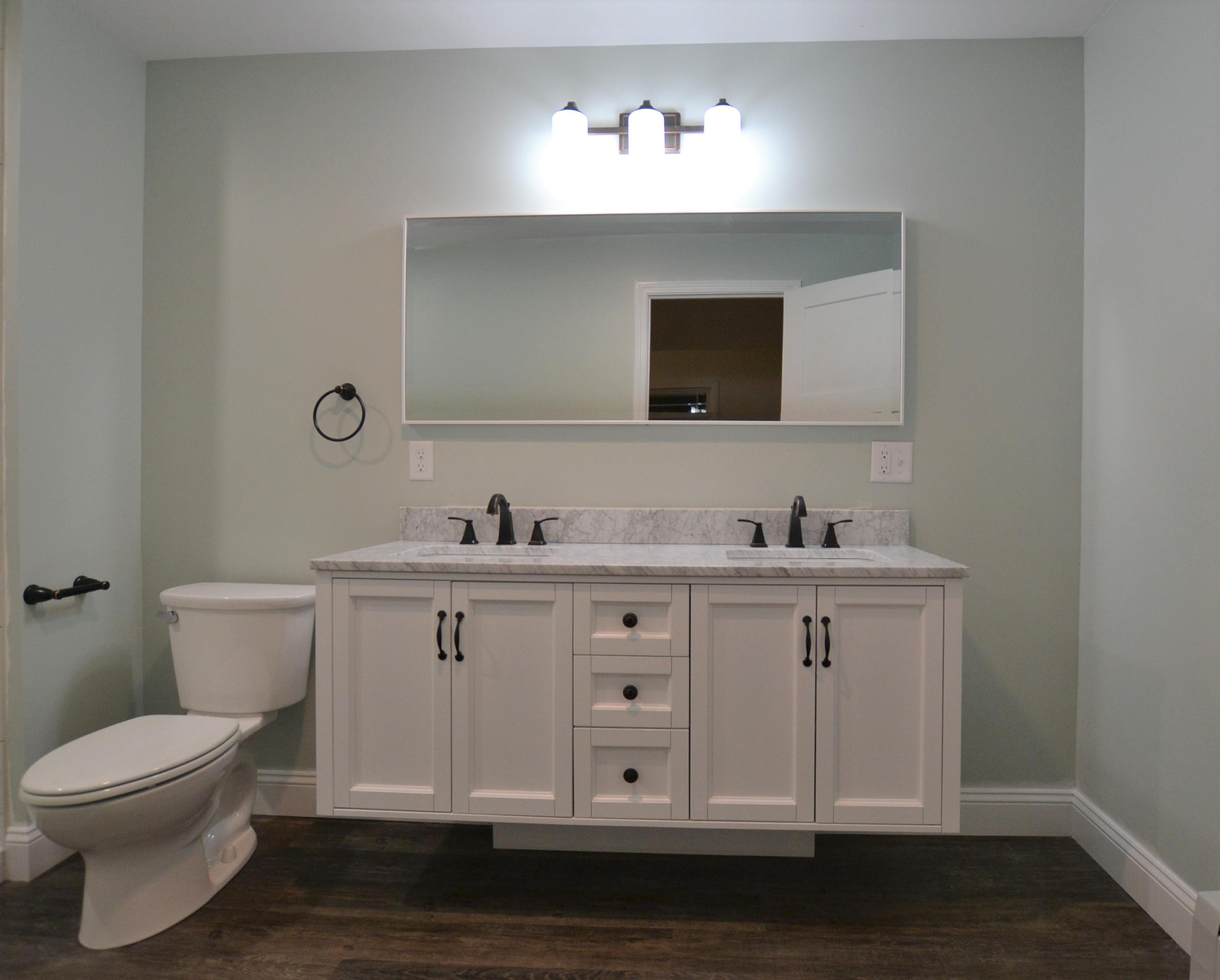 38 Bagaduce Road Holden, ME 04429 - Photo 21 of 35 Master bath