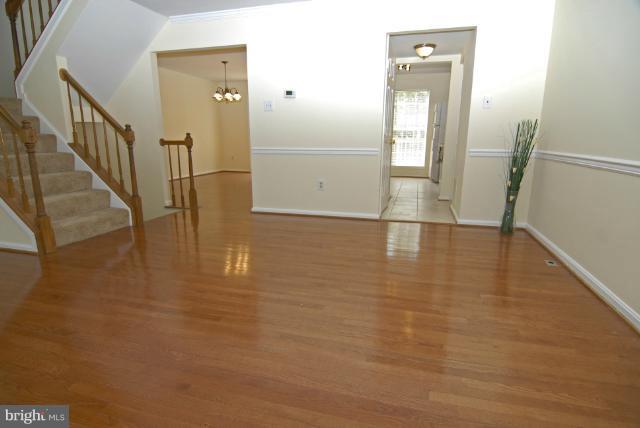 15102 Callohan Court Silver Spring, MD 20906 - Photo 3 of 29 Dining Room