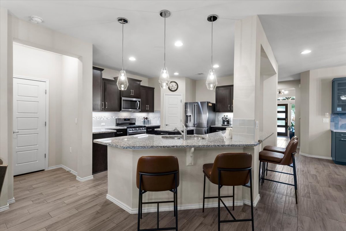 7321 Sentry Path Austin, TX 78744 - Photo 9 of 34