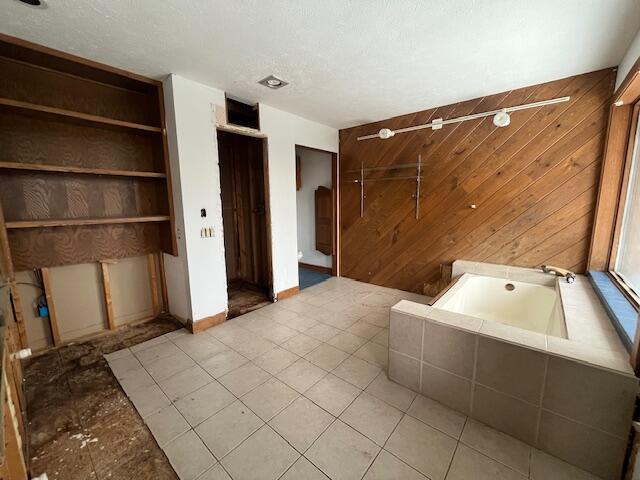 4660 Paper Birch Lane Traverse City, MI 49686 - Photo 16 of 33 IMG_0333