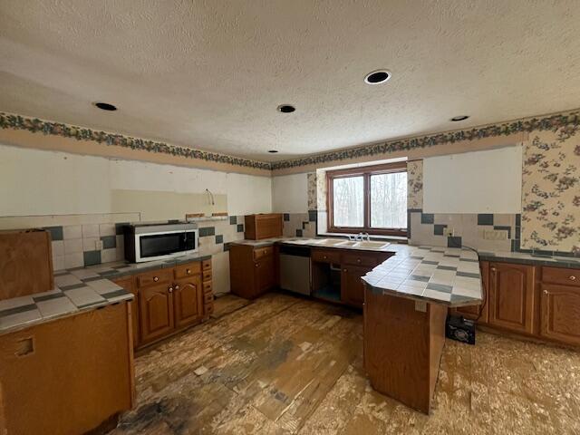 4660 Paper Birch Lane Traverse City, MI 49686 - Photo 5 of 33 IMG_0320