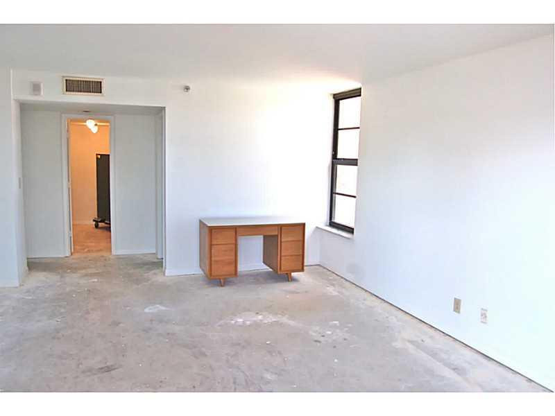 501 North Riverside Drive, Unit 601 Pompano Beach, FL 33062 - Photo 15 of 19 Bedroom