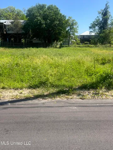 $29,999 | 375 Pearl Street, Biloxi, MS 39530