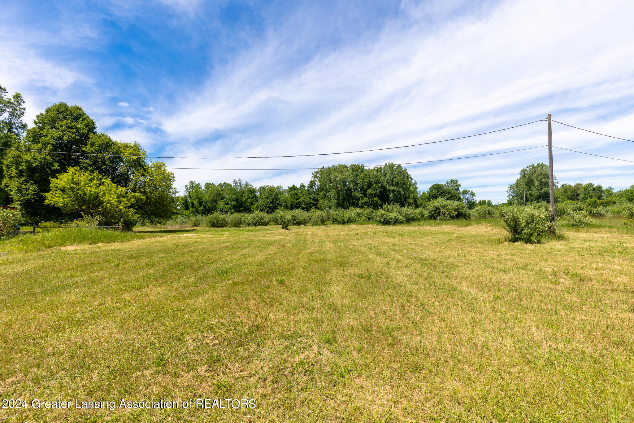5510 Meridian Road Haslett, MI 48840 - Photo 62 of 93 5510_Meridian_BROCK-11
