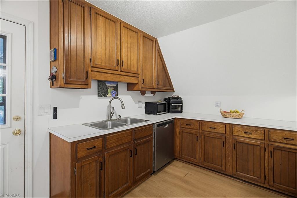 2286 Bethabara Road Winston-Salem, NC 27106 - Photo 14 of 30