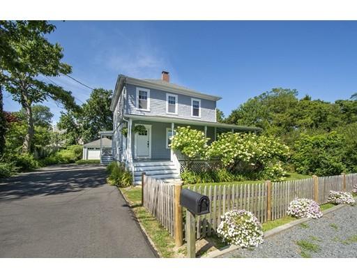 a balcony with an outdoor space