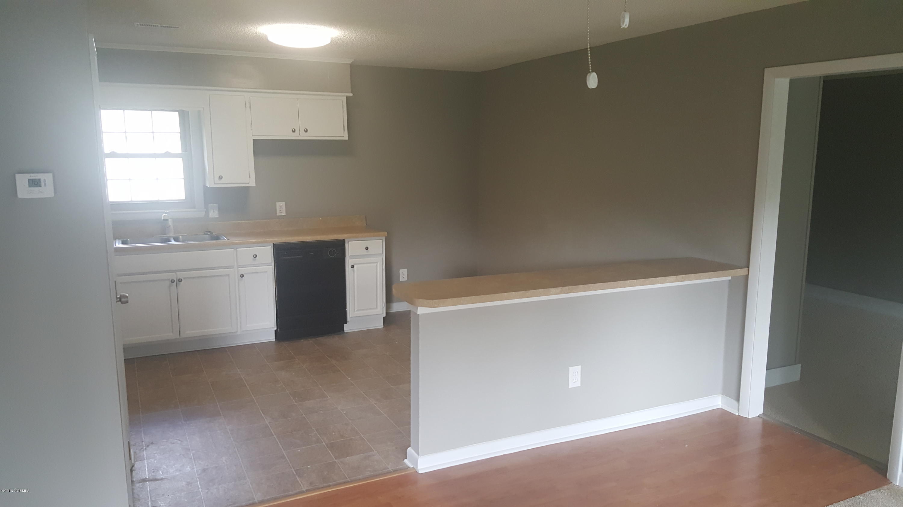 517 Governors Road Wilmington, NC 28411 - Photo 4 of 10 20160809_103624