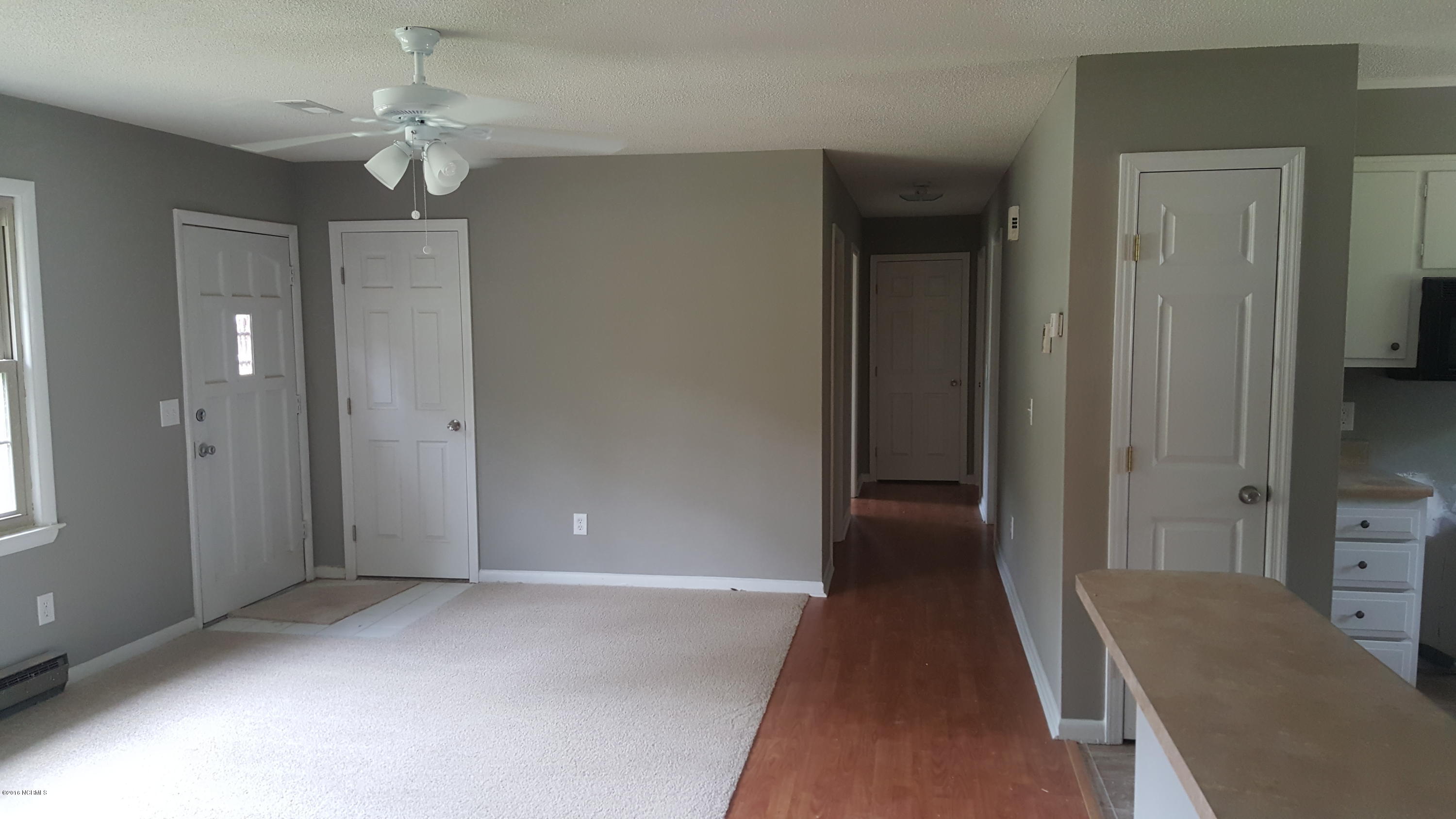 517 Governors Road Wilmington, NC 28411 - Photo 7 of 10 20160801_130035_001