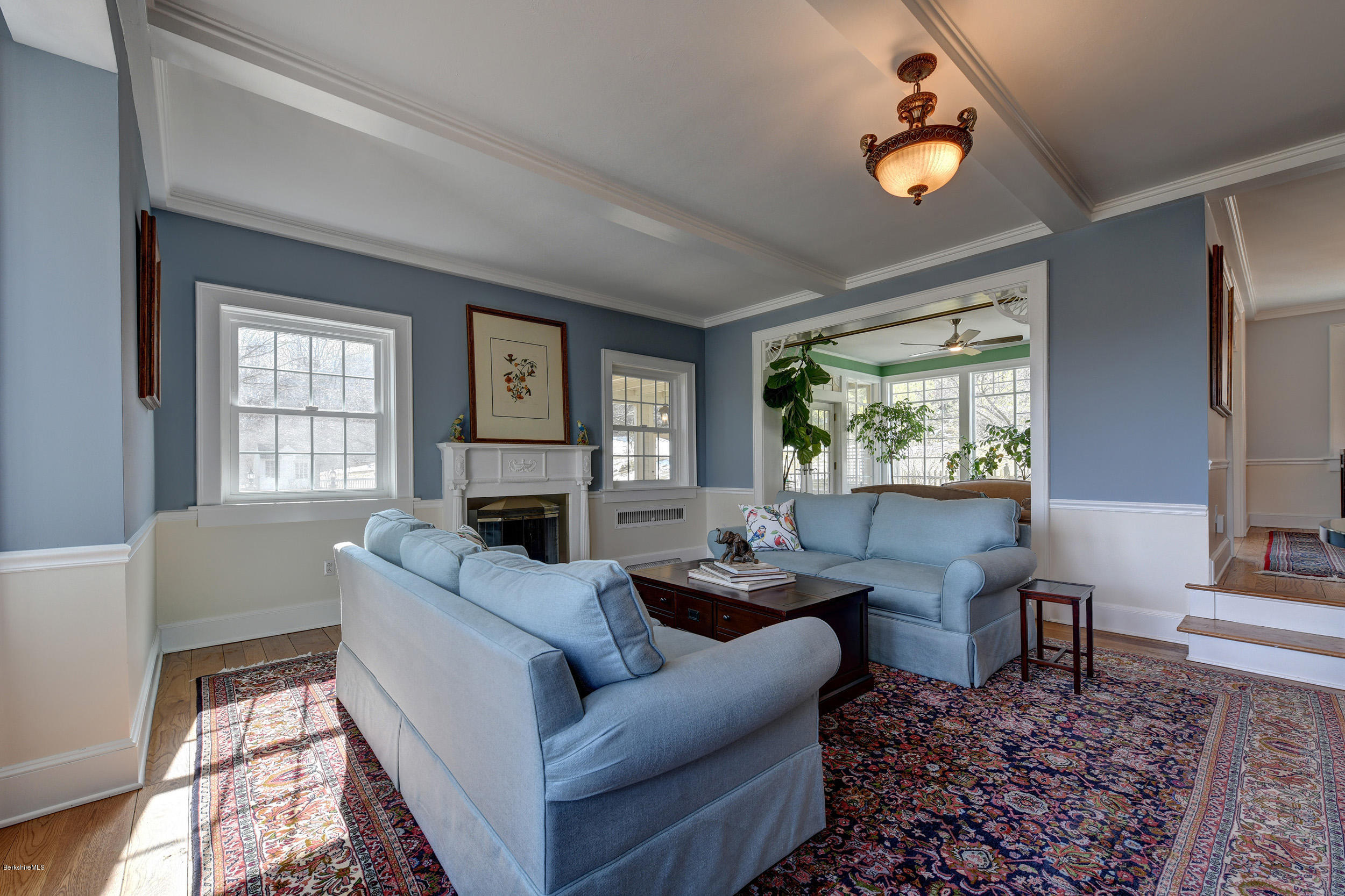 173 South Mountain Road Pittsfield, MA 01201 - Photo 4 of 52 6-Living Room
