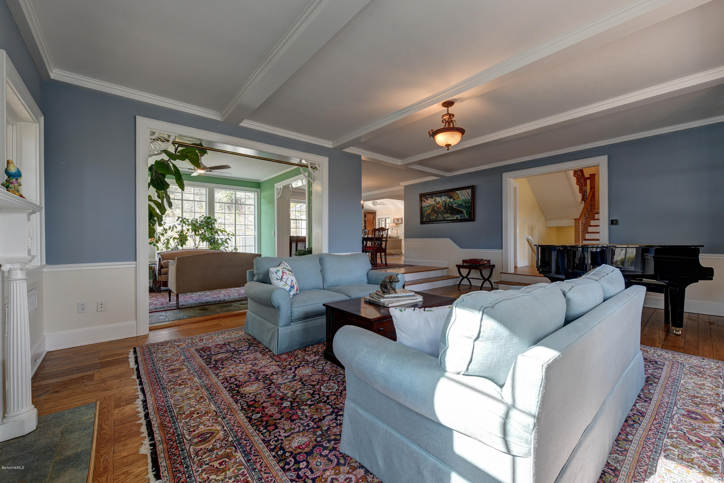 173 South Mountain Road Pittsfield, MA 01201 - Photo 6 of 52 8-Living Room
