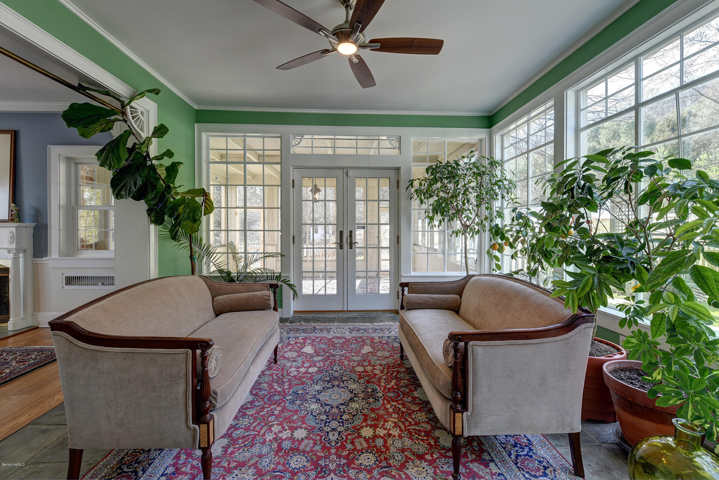 173 South Mountain Road Pittsfield, MA 01201 - Photo 10 of 52 12-Sun Room
