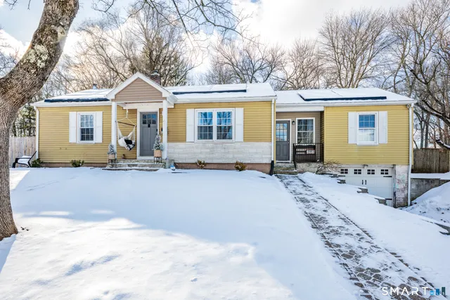 $299,900 | 35 Sunrise Drive, Vernon, CT 06066