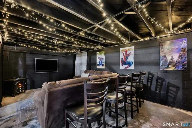 $299,900 | 35 Sunrise Drive, Vernon, CT 06066