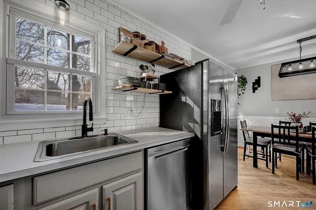 $299,900 | 35 Sunrise Drive, Vernon, CT 06066