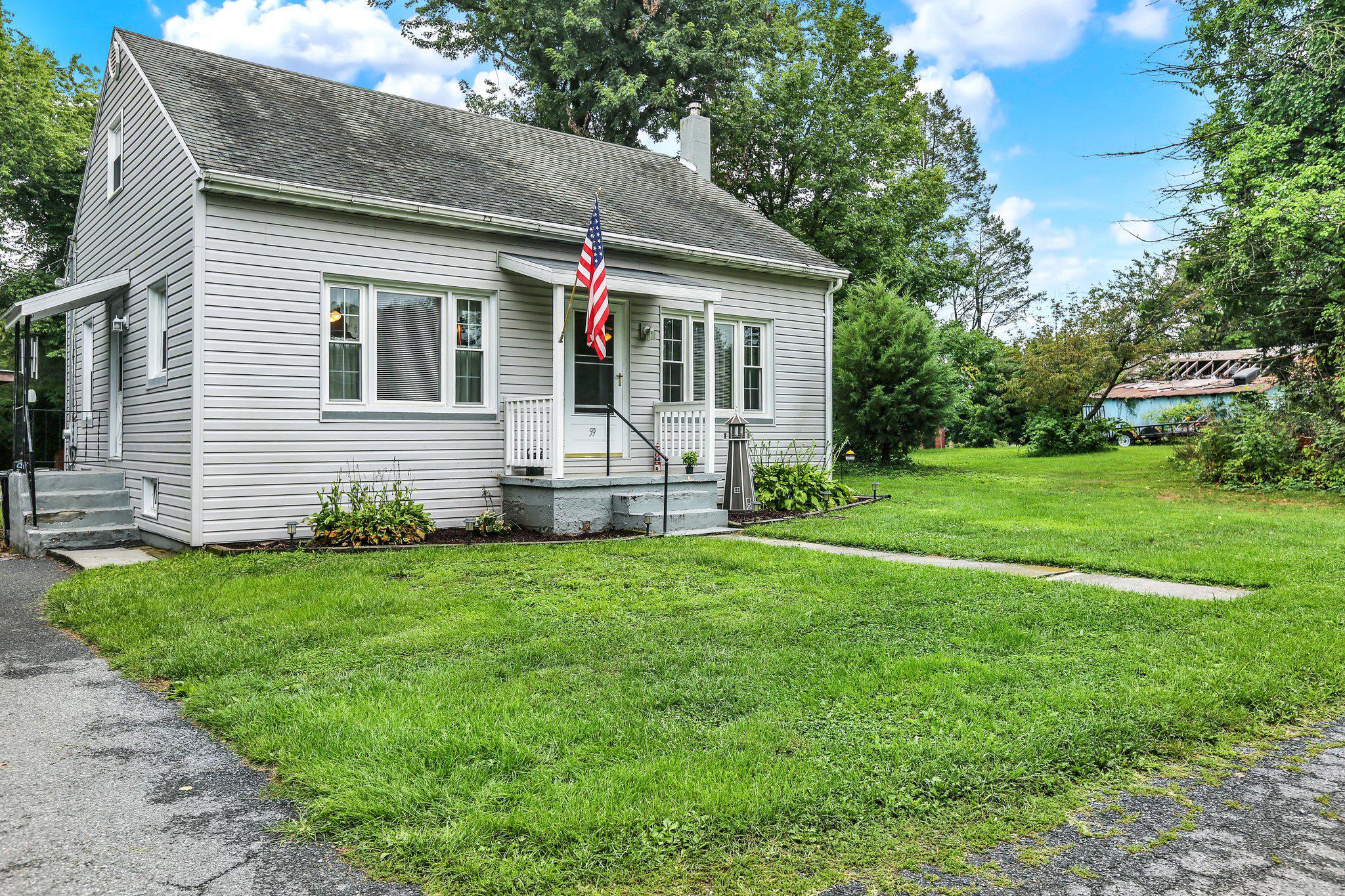 59 Limekiln Road Reading, PA 19606 - Photo 4 of 26 4U9A5840