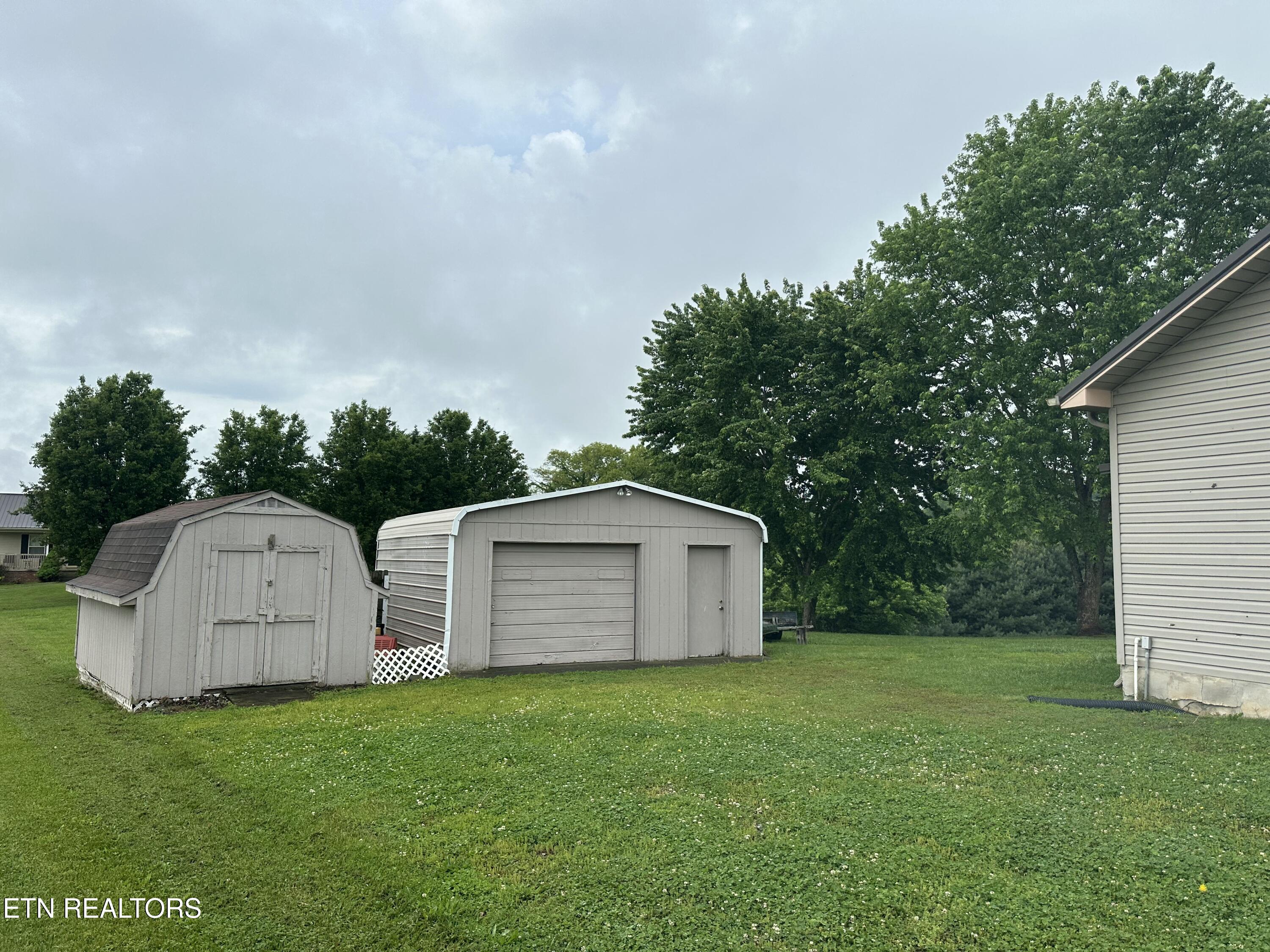2131 Frank Hodge Road Talbott, TN 37877 - Photo 4 of 5 Shed