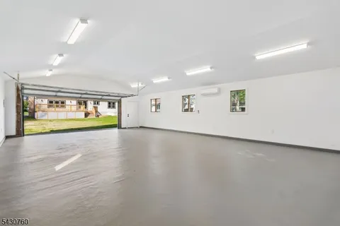$1,549,000 | 72 East Cedar Street, Livingston, NJ 07039