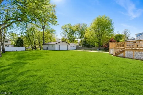 $1,549,000 | 72 East Cedar Street, Livingston, NJ 07039
