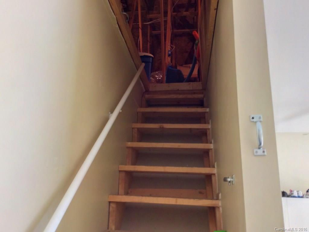 3233 Sapphire Lane Fort Mill, SC 29708 - Photo 22 of 24 a view of entryway