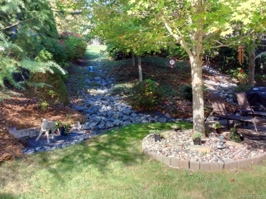 3233 Sapphire Lane Fort Mill, SC 29708 - Photo 24 of 24 a view of an outdoor space