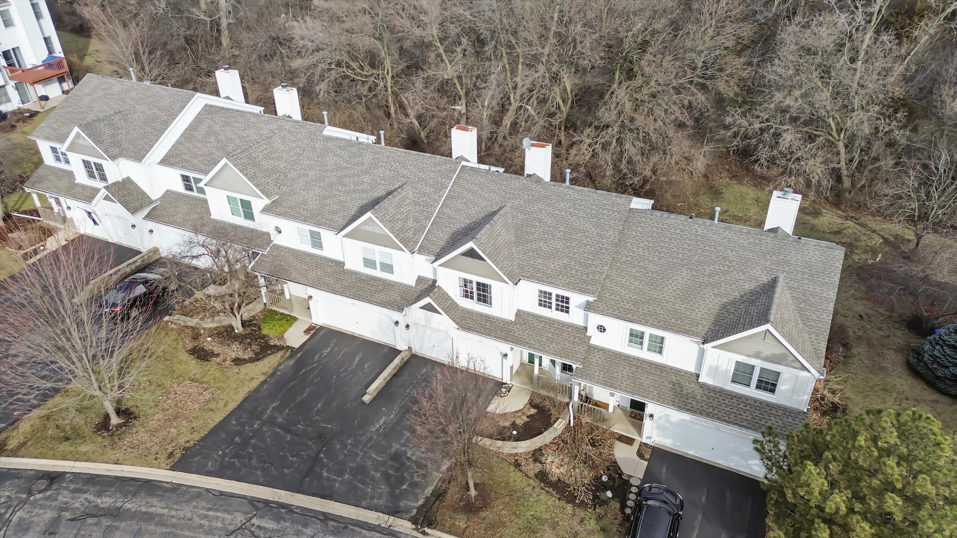 144 Spring Court North Carpentersville, IL 60110 - Photo 27 of 36 a aerial view of a house