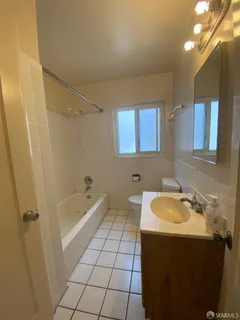 $2,750,000 | 2712-2726 Park Boulevard, Oakland, CA 94606