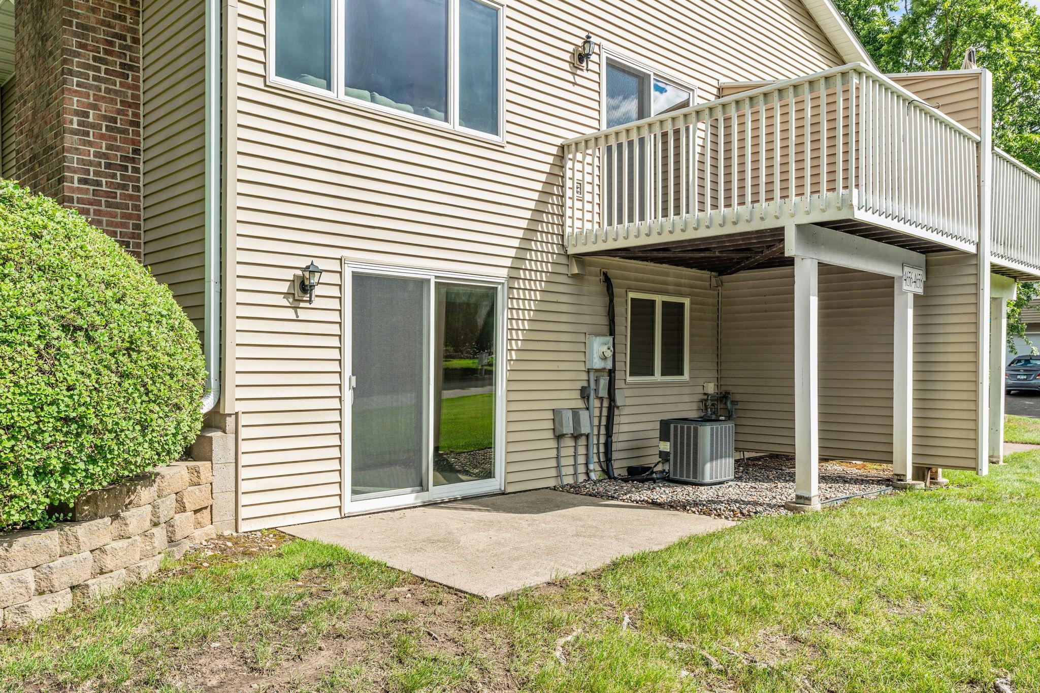 4656 Ridge Cliff Drive Eagan, MN 55122 - Photo 19 of 20
