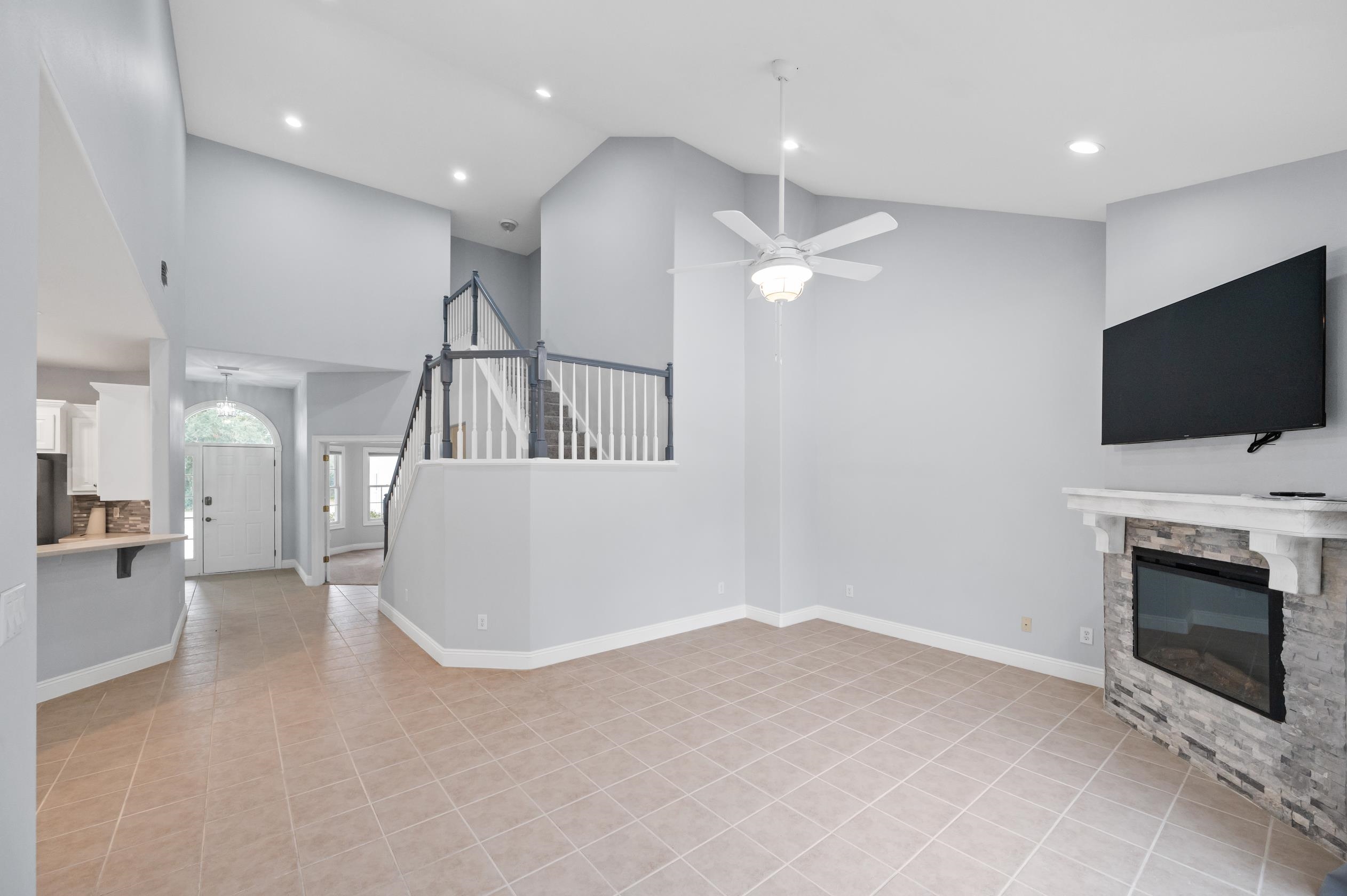 31577 River Road Orange Beach, AL 36561 - Photo 14 of 39 Living Room