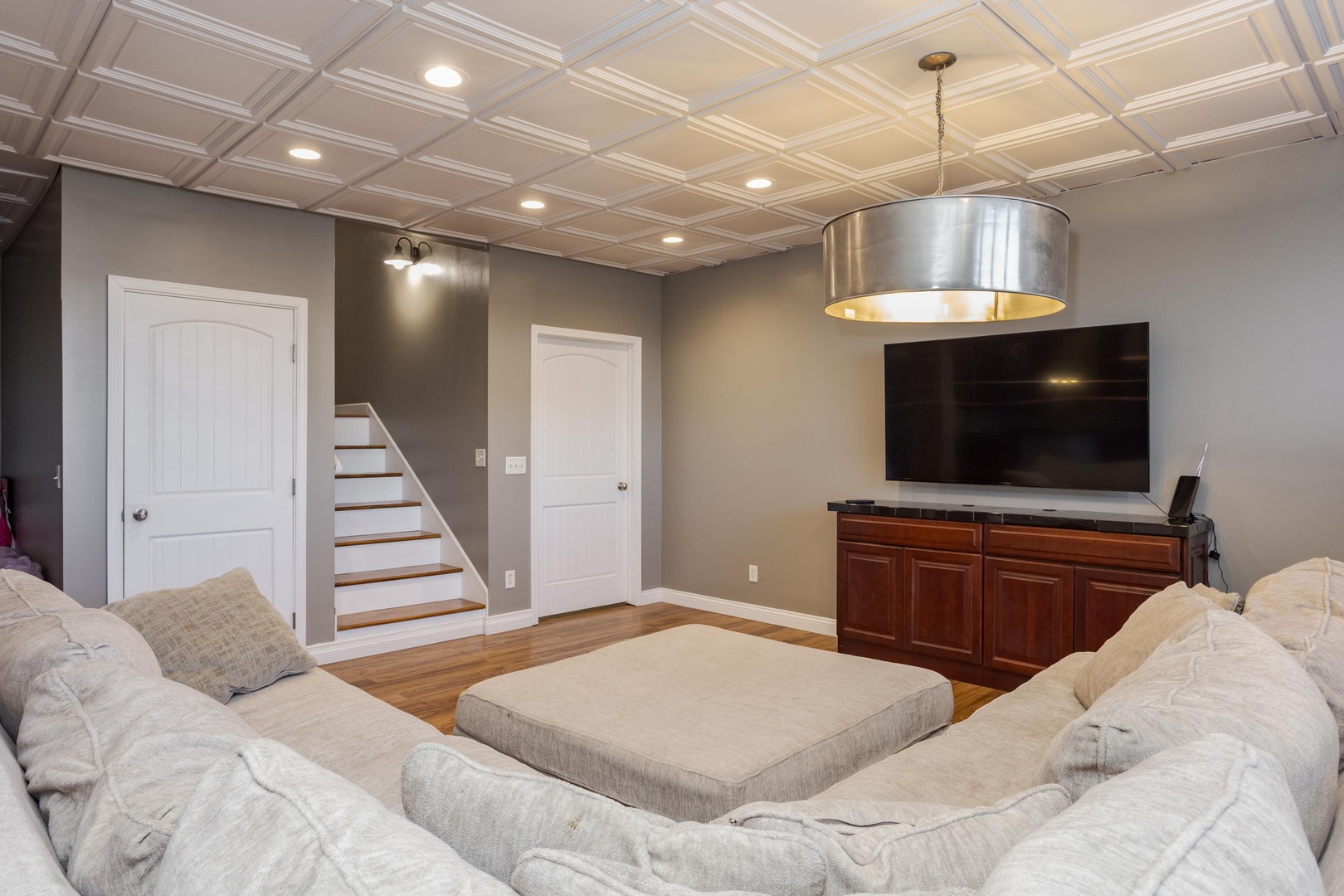 1651 North 2800 East Road Le Roy, IL 61752 - Photo 40 of 90 a bedroom with a bed and a flat screen tv