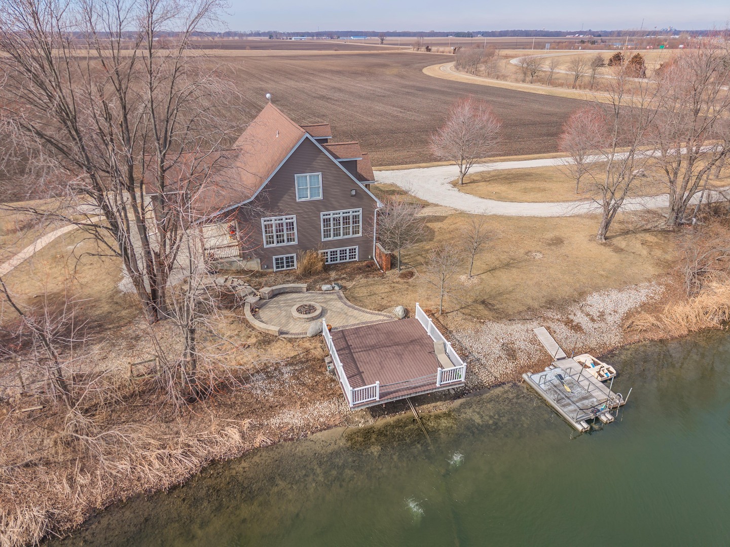 1651 North 2800 East Road Le Roy, IL 61752 - Photo 71 of 90 a aerial view of a house with a yard and garage