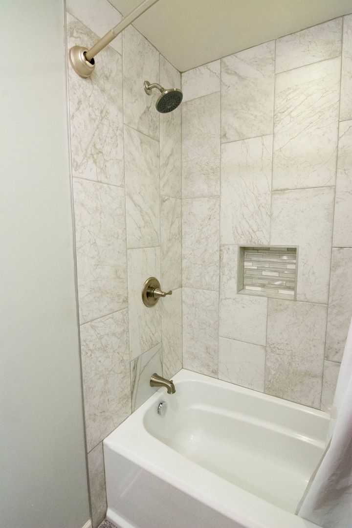 1088 Shermer Road Glenview, IL 60025 - Photo 10 of 13