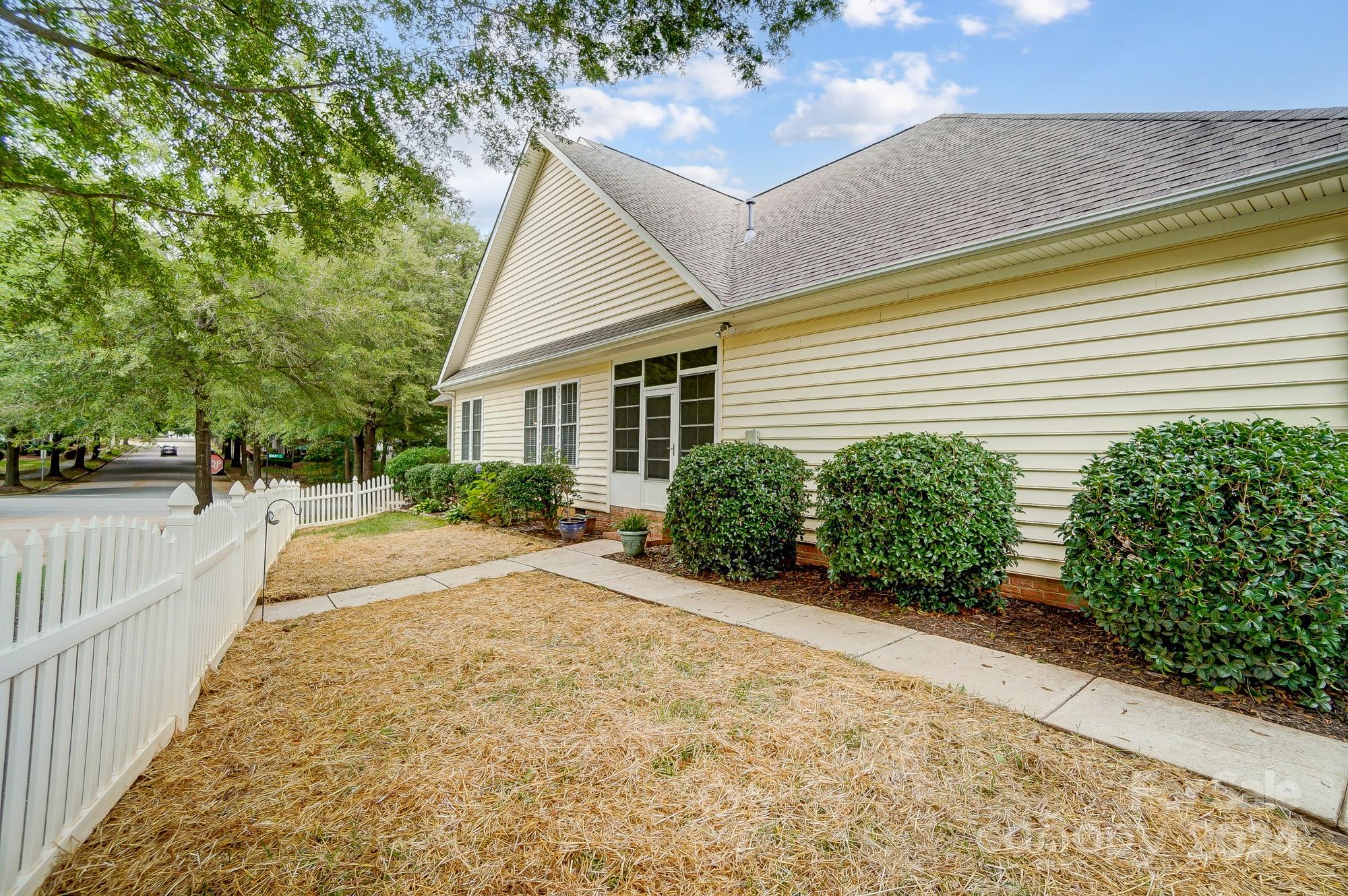 9822 Bailey Road Cornelius, NC 28031 - Photo 41 of 45 Gallery Image 41