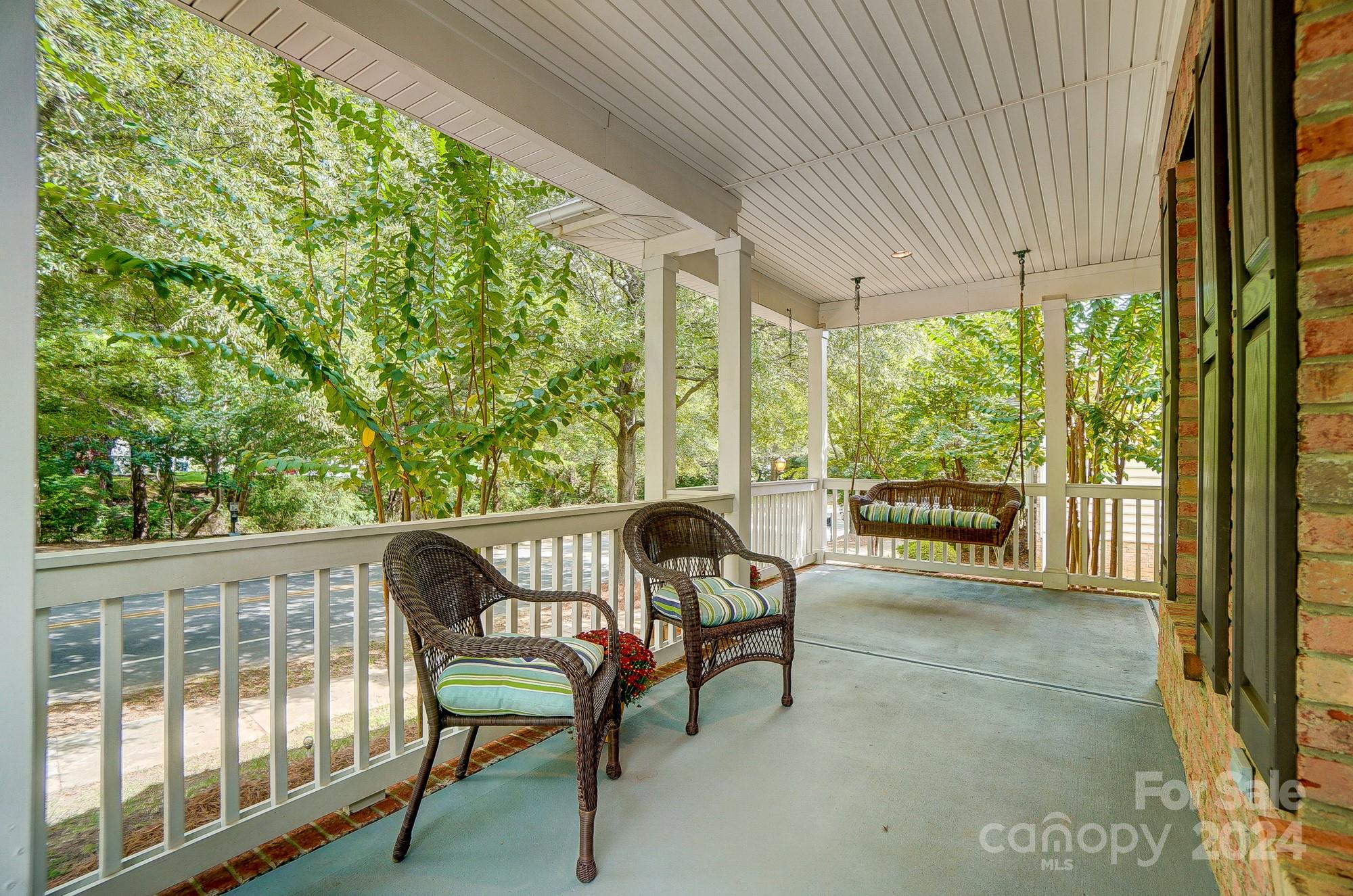 9822 Bailey Road Cornelius, NC 28031 - Photo 5 of 45 Gallery Image 5