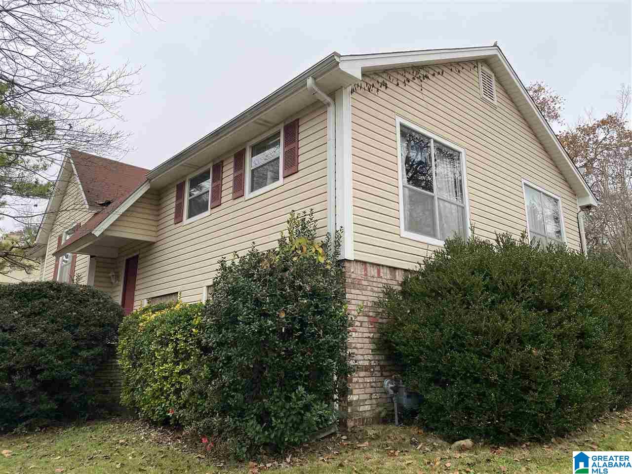 2430 Rockcreek Road Birmingham, AL 35226 - Photo 3 of 12